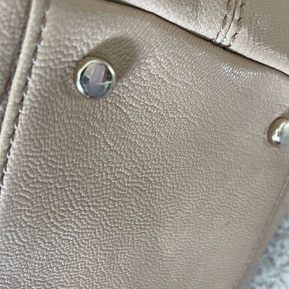 Kate Spade RARE Bixby bag. This bag is rare in this great of shape! - Picture 6 of 13